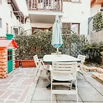 Appartamento Al Borgo - Lakeside Leisure & Business