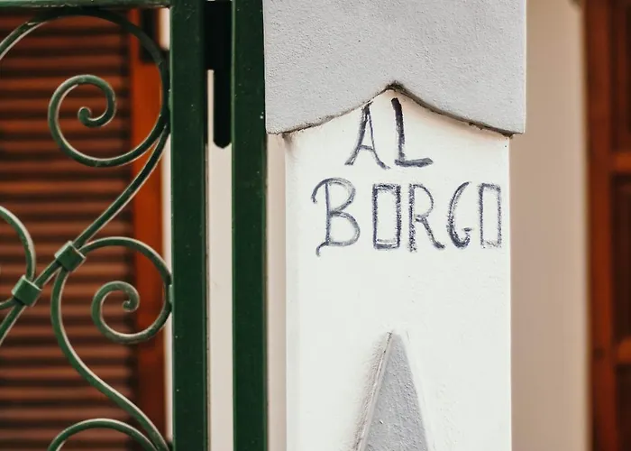 Appartamento Al Borgo - Lakeside Leisure & Business